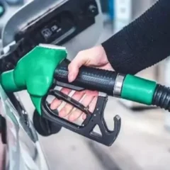 تثبيت أسعار البنزين والسولار والبوتاجاز في مصر