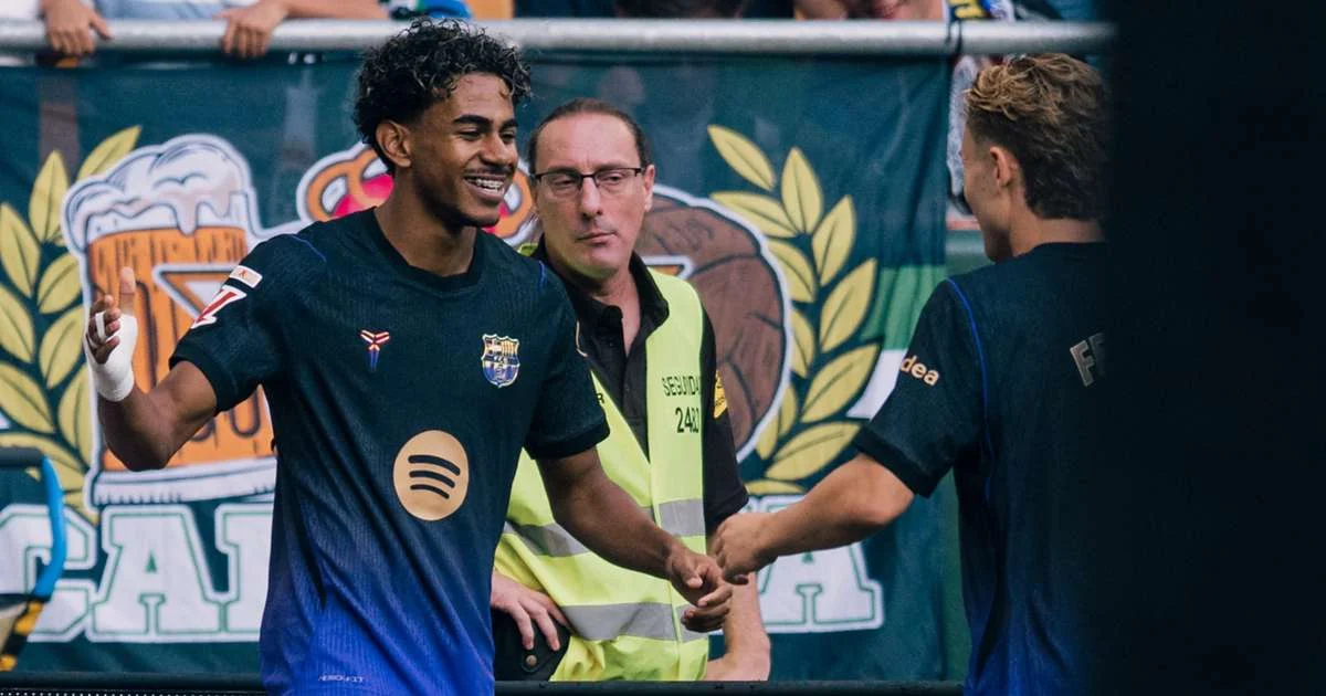 برشلونة يكتسح بيتيس 5-2 ويحقق انتصاره التاسع تواليًا