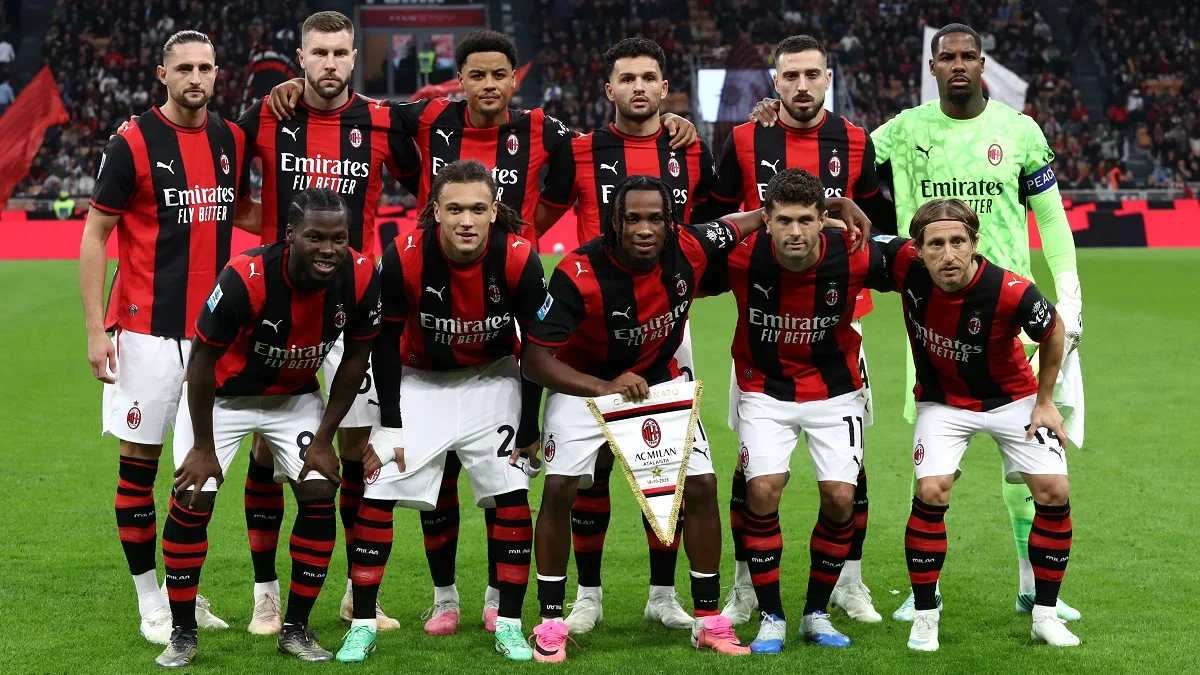 ميلان يفوز على أتالانتا 3-2 في سان سيرو