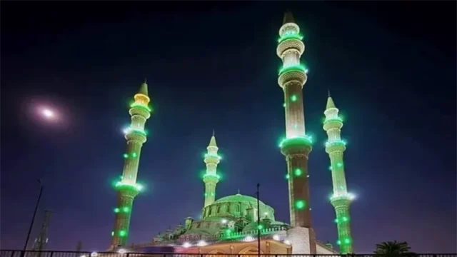 موعد أذان العشاء اليوم الإثنين 19 أكتوبر 2026 في المحافظات