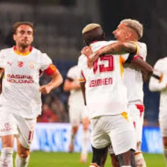 جلطة سراي يهزم ليل 4-2 في دوري أبطال أوروبا