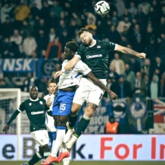 يابلونيك يفرض التعادل 0:0 على برايتون في دوري المؤتمر