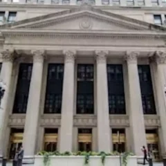 الفيدرالي الأمريكي يثبت الفائدة عند نطاق 3.75% إلى 4%