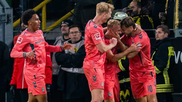 دورتموند يتعادل 2-2 مع بريمن في الدوري الألماني