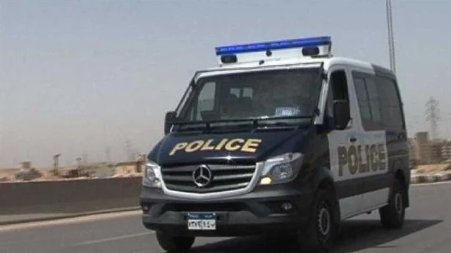 ضبط عامل بدمياط بتهمة الترويج للألعاب النارية عبر فيسبوك