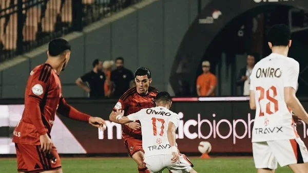 الأهلي يهزم الزمالك 2-0 في القمة 133 والزمالك يشكو التحكيم