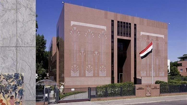 السفارة المصرية بالسعودية تدعو الجالية لمراجعة شركات الطيران وتنشر أرقام طوارئ