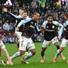 أستون فيلا يسحق فنربخشة 6-0 في دوري أبطال أوروبا